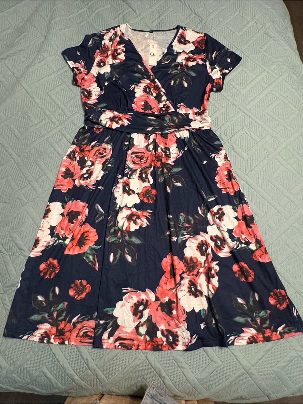 New Ouges Faux Wrap Floral Blue Casual V-neck Midi Dress Side Pockets XXL NWT